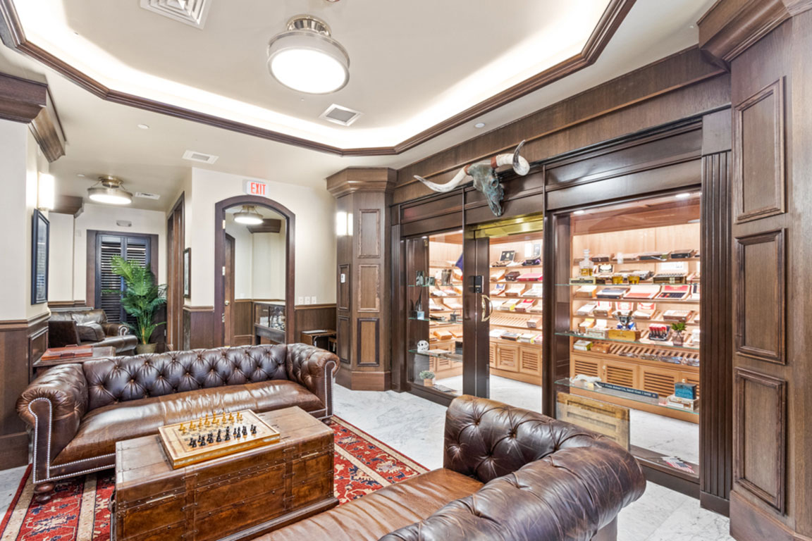 Hotel Paso Del Norte Cigar Shop
